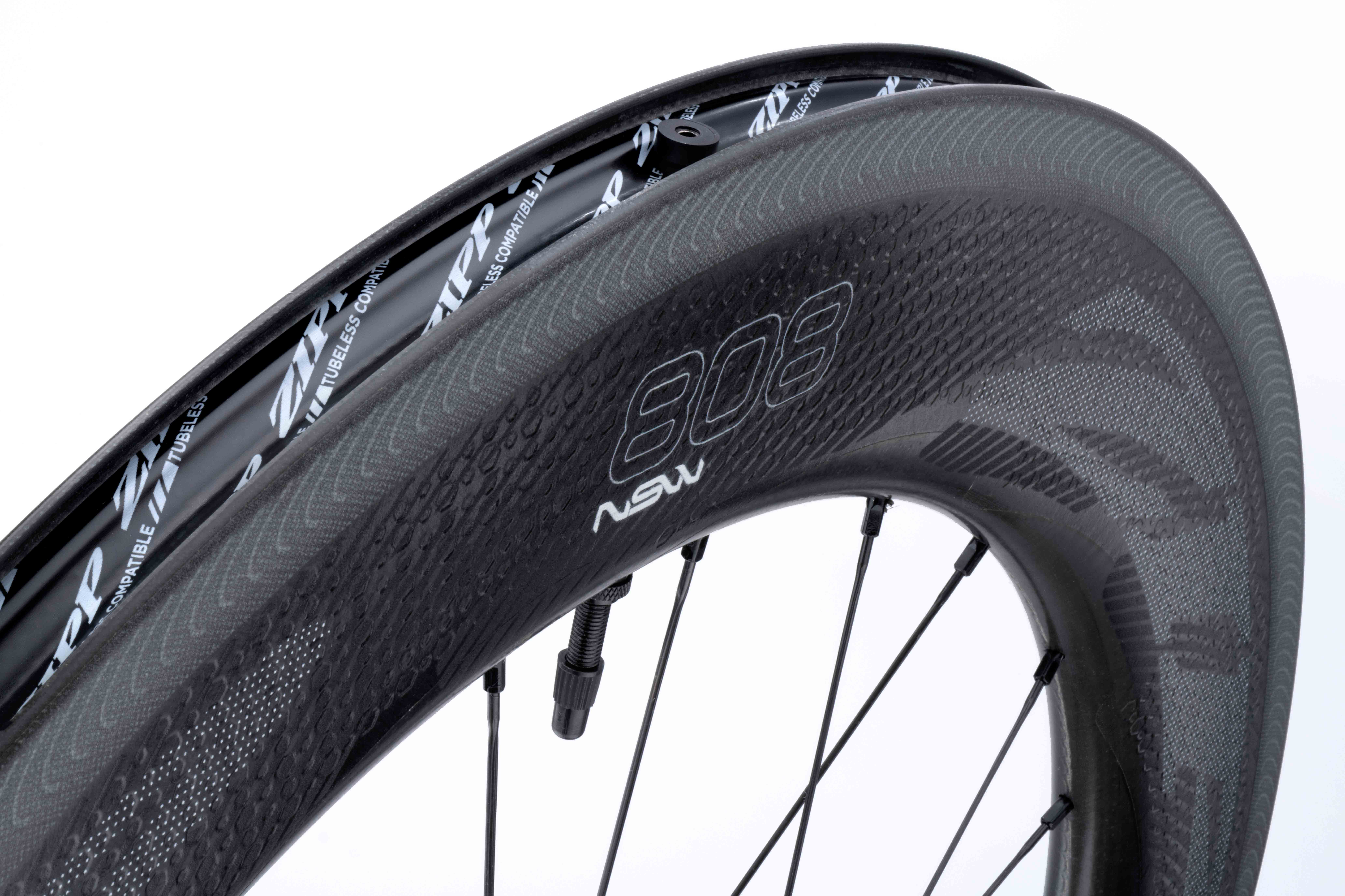 Zipp NSW Carbon Clincher Tubeless – First Look - AeroGeeks