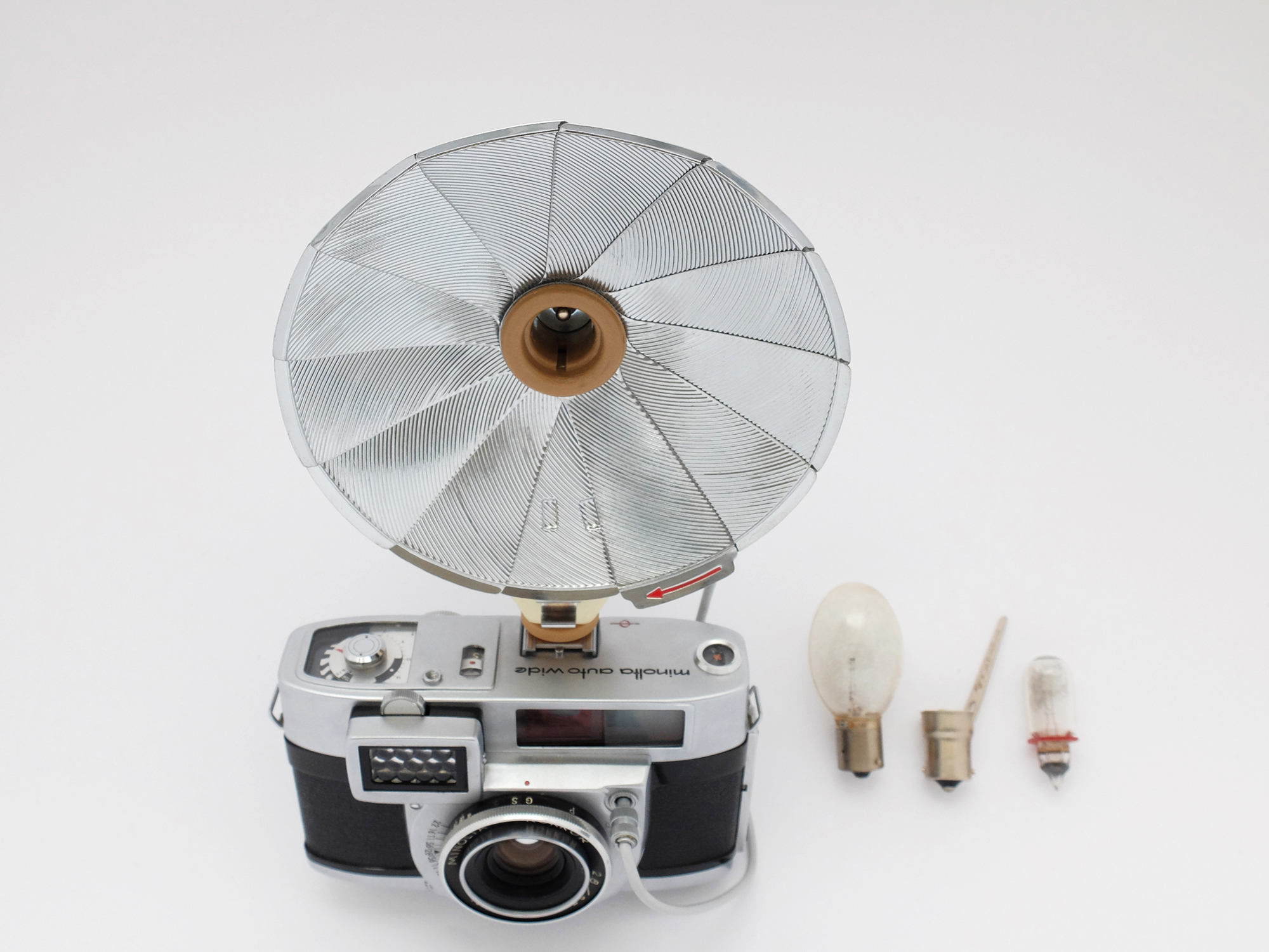 Flash：ﾌﾗｯｼｭ | アクセサリー | AUTO WIDE TWELVE