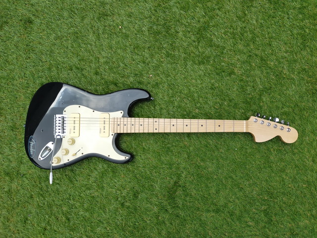 ストラトキャスターをP90タイプピックアップ×2にカスタム – Creative Plus