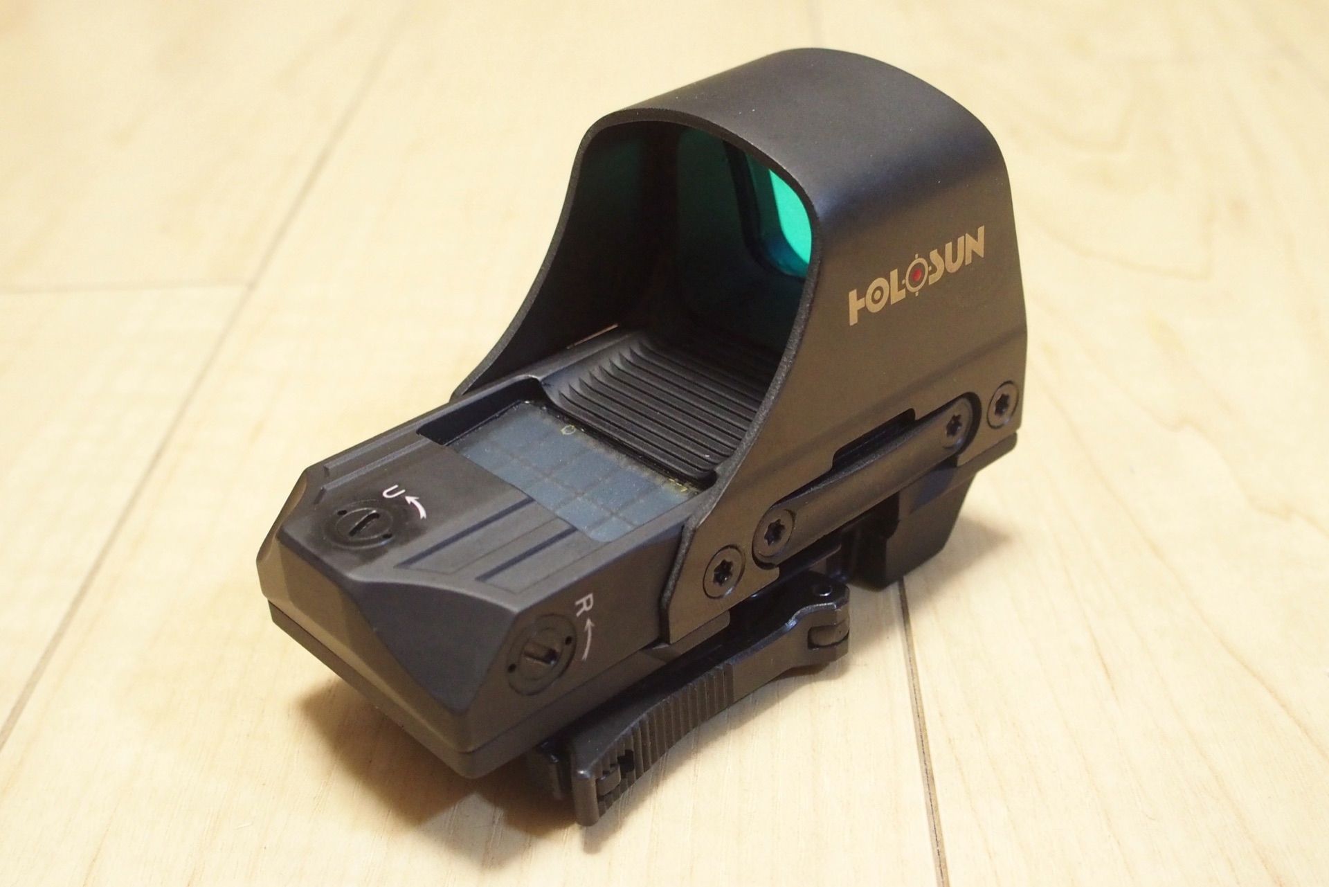 実銃対応リフレックスドットサイト、HOLOSUN HS510Cのレビュー | エボログ
