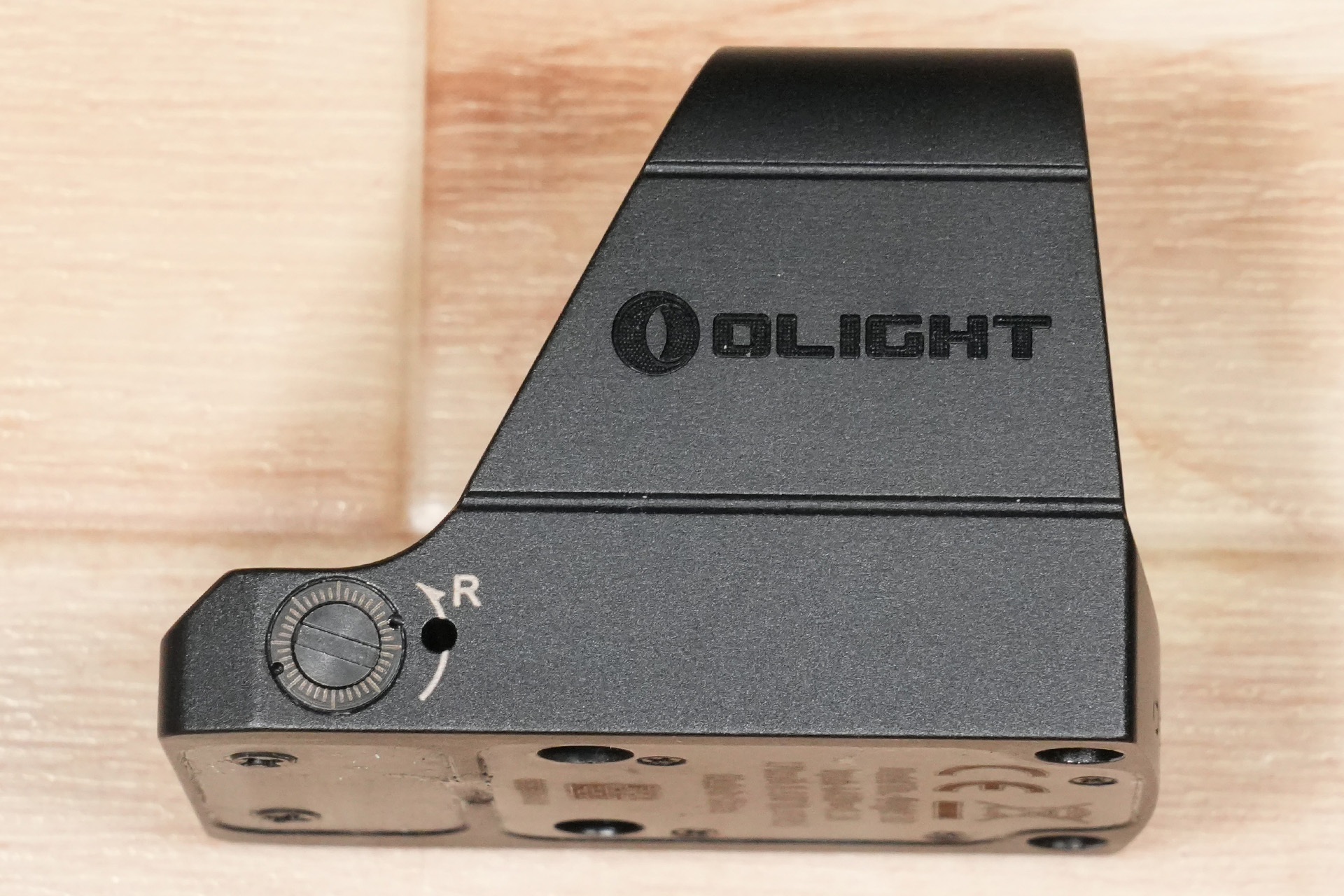 OLIGHT製ドットサイト、OSIGHT 3MOA Red Dotのレビュー | エボログ