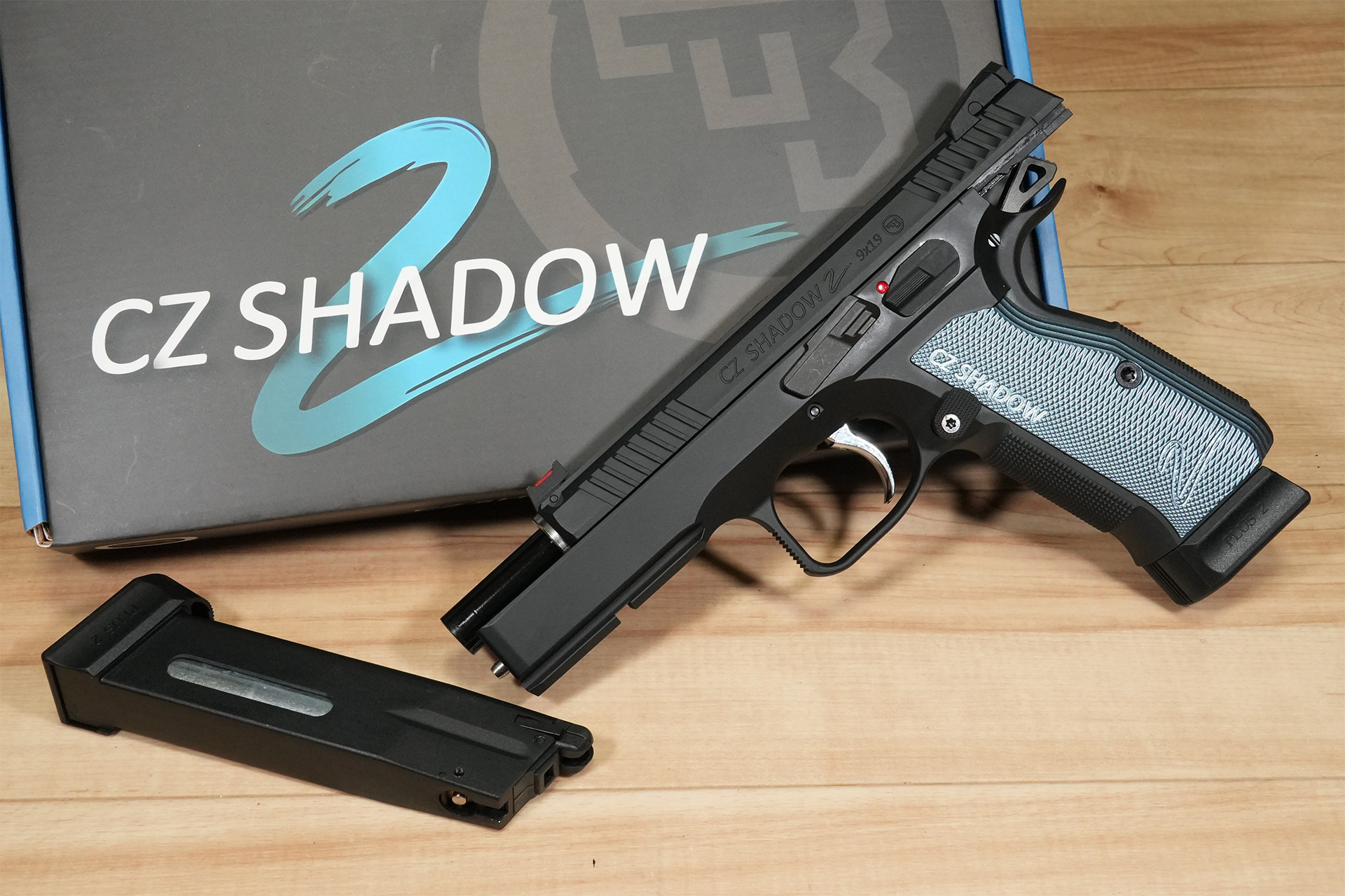 Carbon8 CZ SHADOW2 CO2ガスブローバックハンドガンのレビュー | エボログ