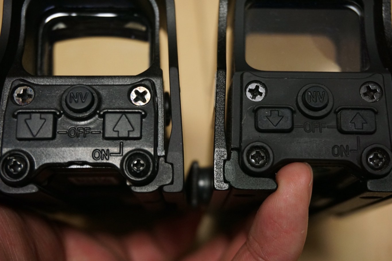 レプリカホロサイトと実物ホロサイトの違いについて | エボログ