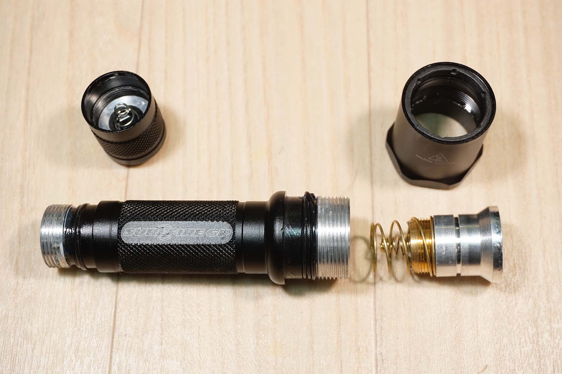 ノーブランド SureFire 6P タイプ LEDライトとBigDragon製DDタイプ