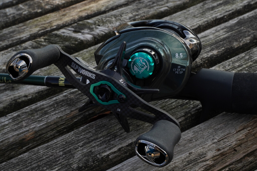 PE0.8号100m×30mm径スプール】3～10gをフルキャスト！INX.Label×DAIWA