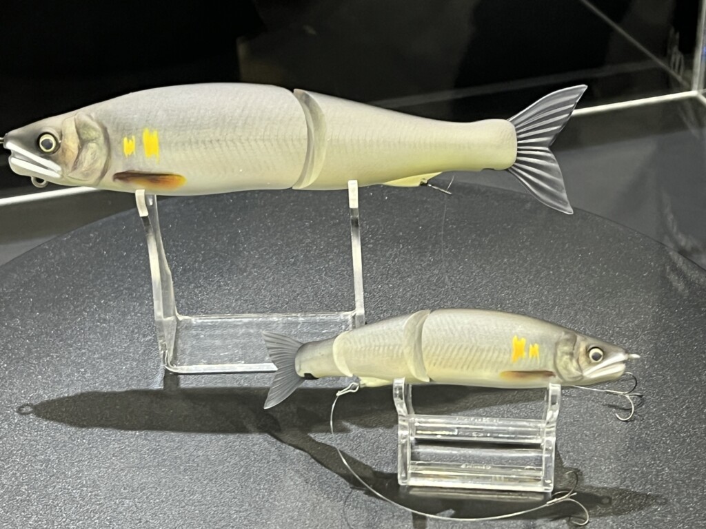 ジョイクロで鮎を釣る！鮎ルアー「JOINTED CLAW邪神」満を持して