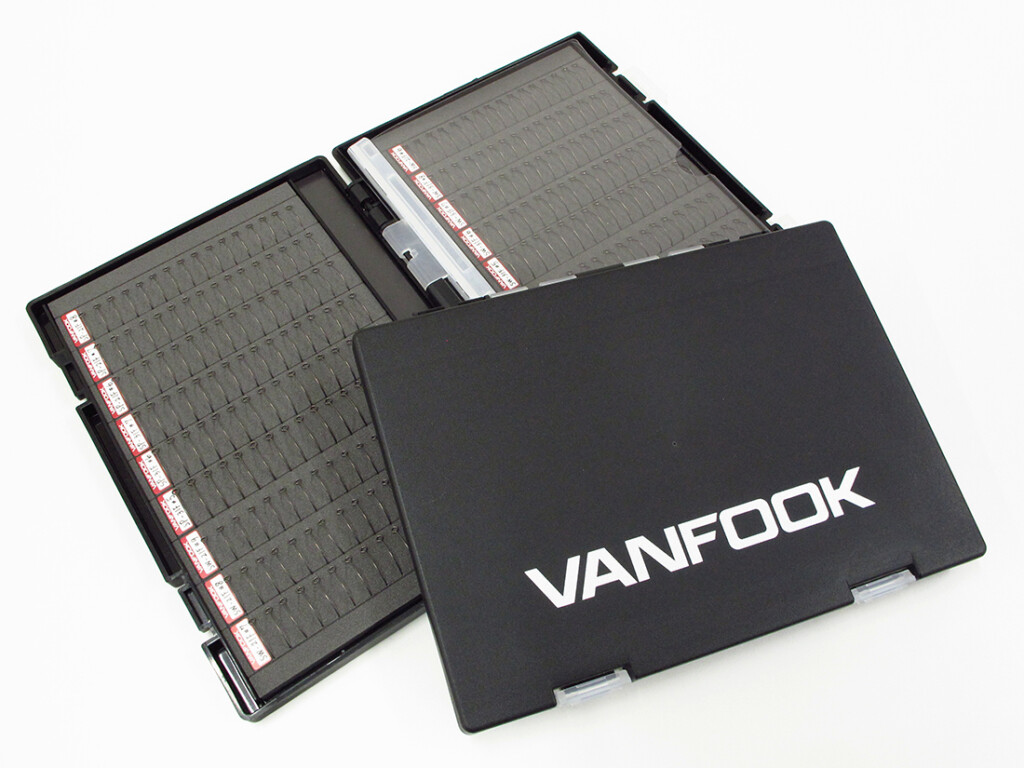 フックメーカーが本気を出すとフックケースはこうなる！鈎先を守り