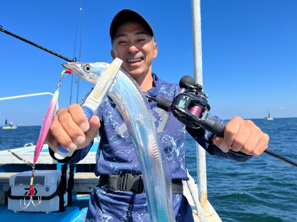 初めてのタチウオジギングに！求められる要素を凝縮した「鏡牙X