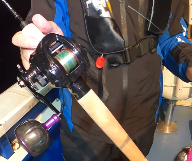 好調とウワサの夜タチウオin沼津！ コルクグリップで感度よく