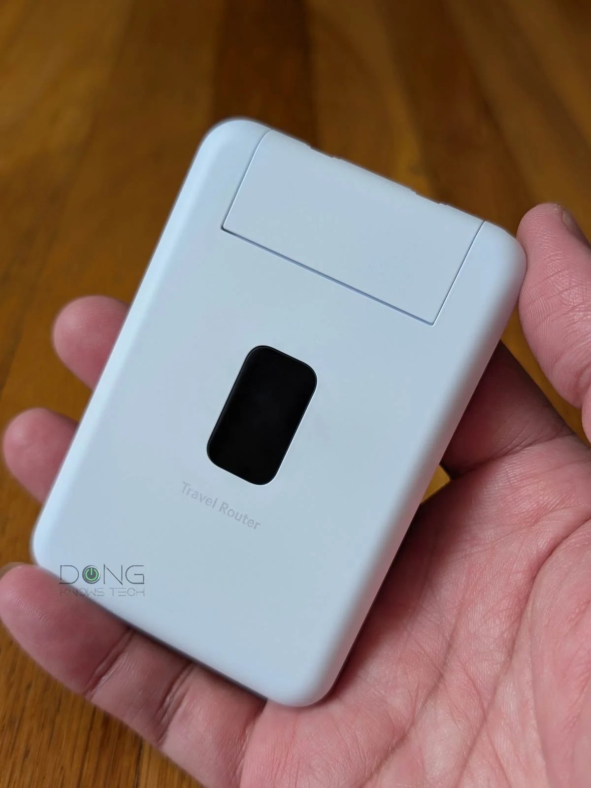 UniFi Travel Router Review: Excellent Design Meets Dated Wi-Fi