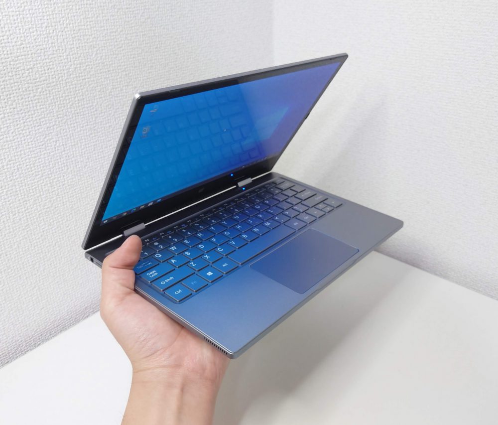 アラが目立つが小型サイズ感は最高な3万円台11インチ2in1「BMAX Y11