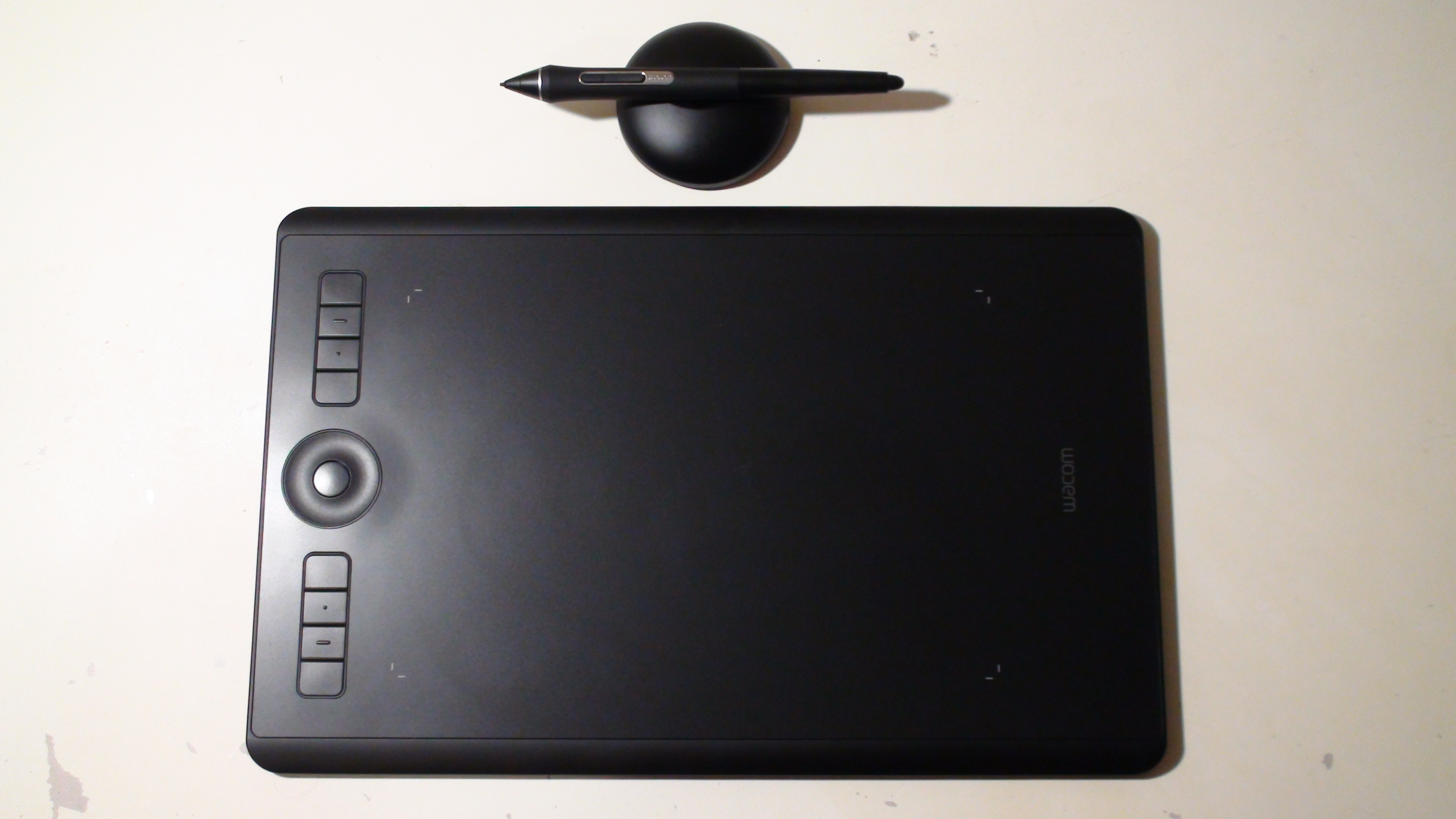 Wacom Intuos Pro M 2017 Review – Digital Art Tablet Guides