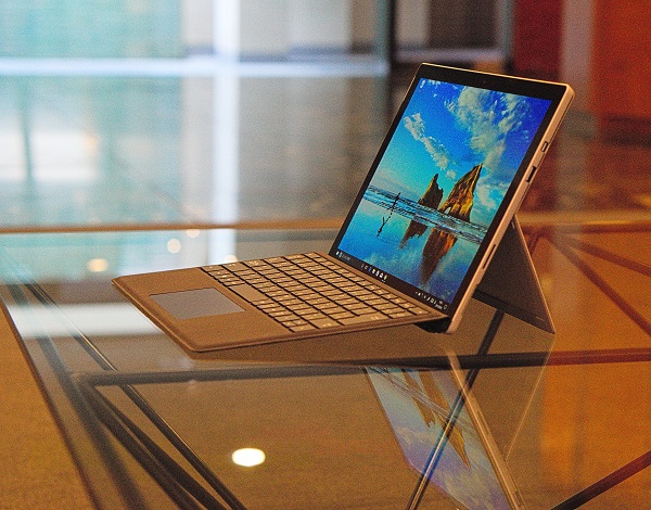 レビュー】使ってみてわかったSurface Pro (2017年発売）の凄さ