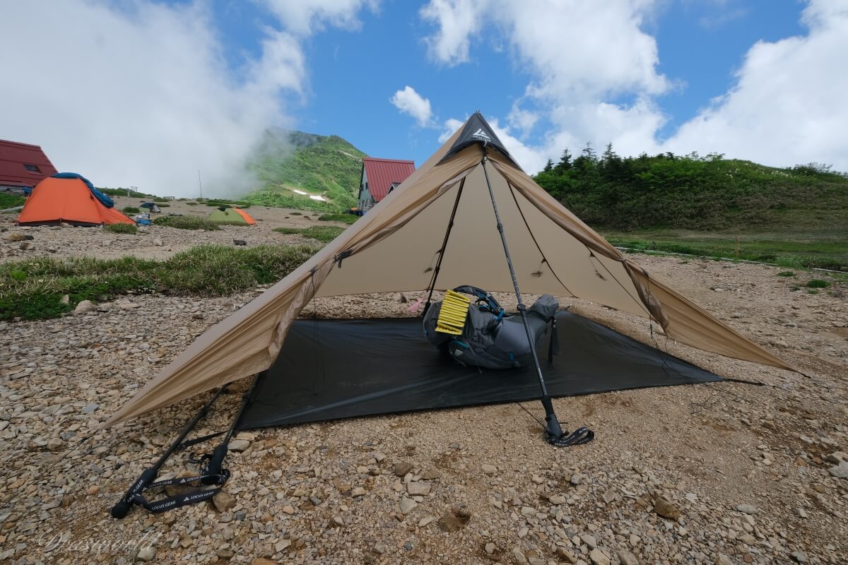 高拡張で軽量な非自立式テント「ローカスギアKhufuクフHB」を山で3