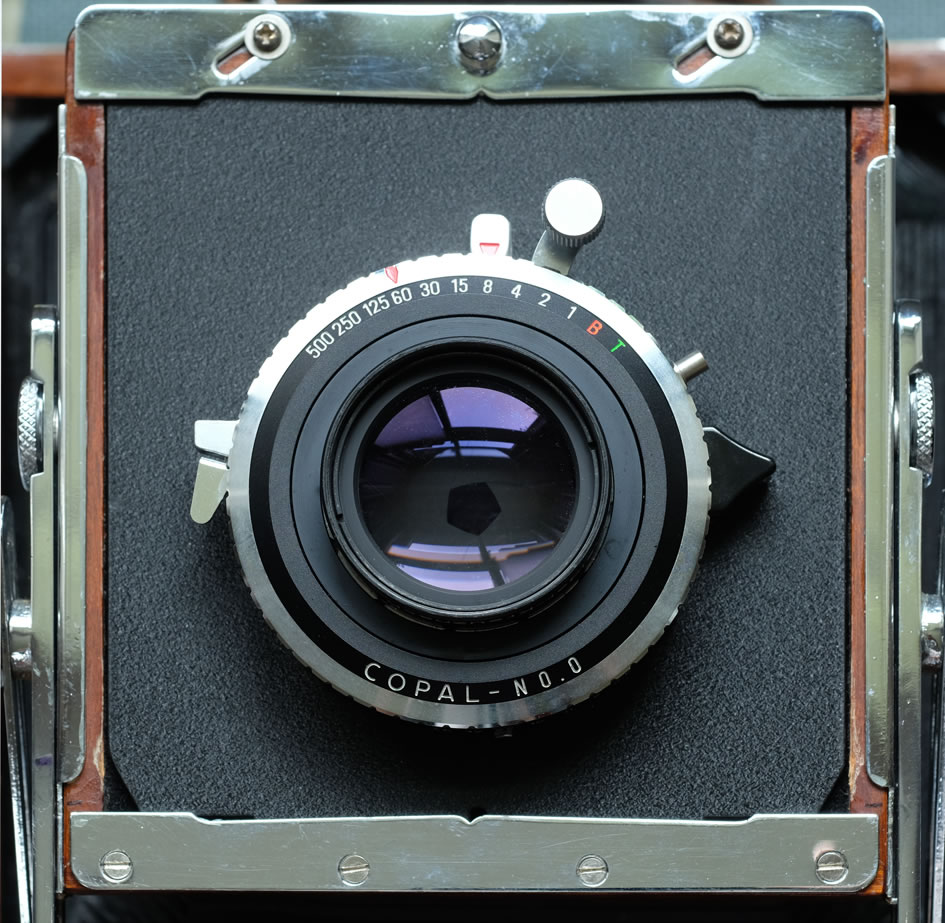 Camera review: the Nagaoka Seisakusho 4x5 compact field camera