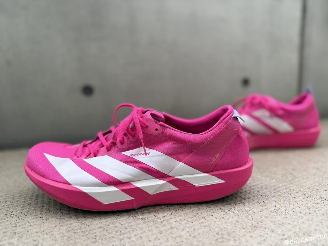 アディダス「アディゼロ ジャパン9」レビュー！出張ランにも最適！軽量