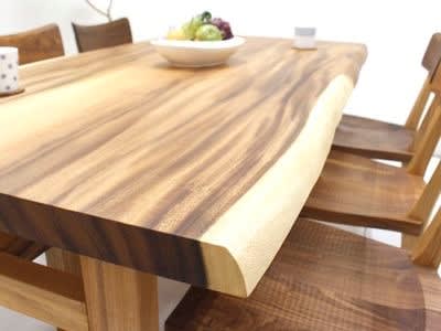 無垢一枚板作品紹介】モンキーポッド一枚板ダイニングテーブル | 近藤