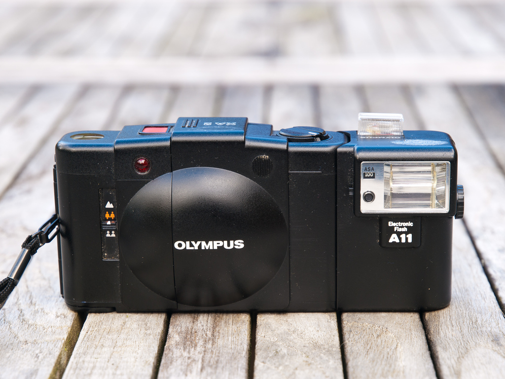 The Olympus XA2: A street shooter's secret weapon – Kosmo Foto