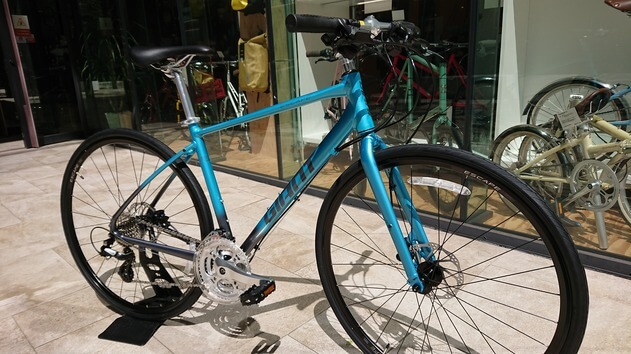 通勤・通学の超定番クロスバイク】GIANT ESCAPE R DISC（ジャイアント