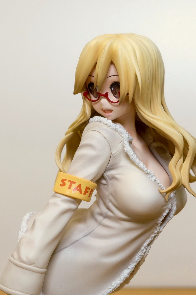 プレビュー】石恵氏の「イベントスタッフの女の子」をフィギュアに