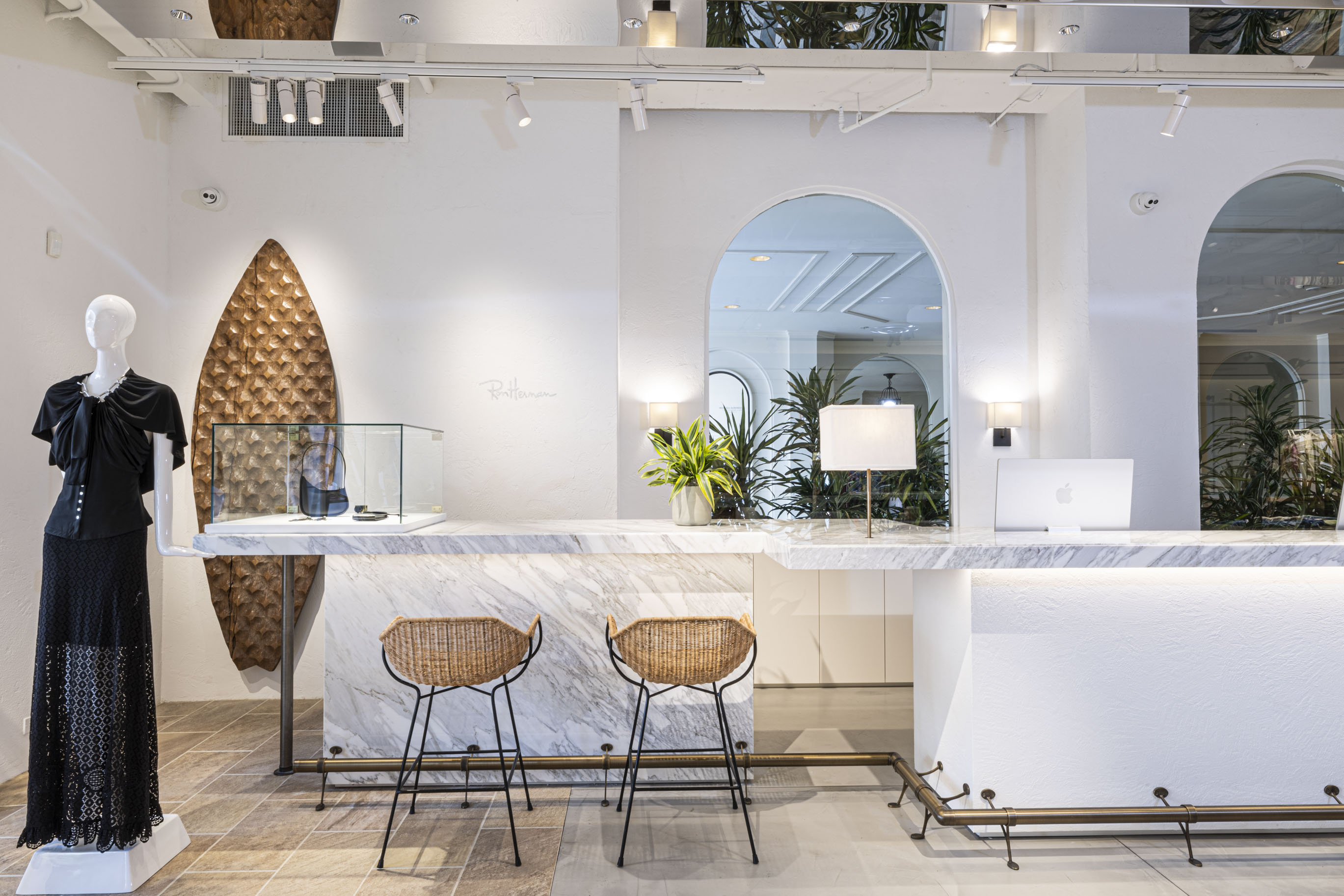 豊かな自然とアロハの精神に溢れたハワイに“ロンハーマン”がオープン