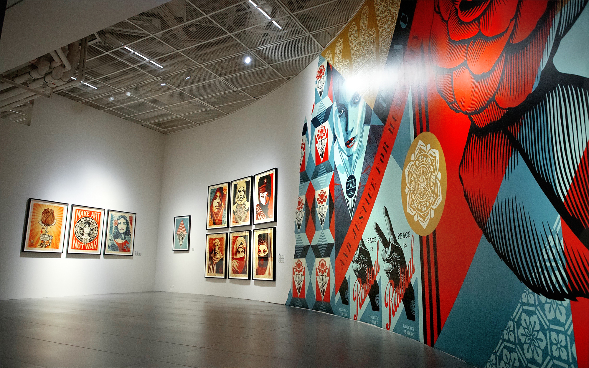 EYES OPEN MINDS OPEN - Obey Giant