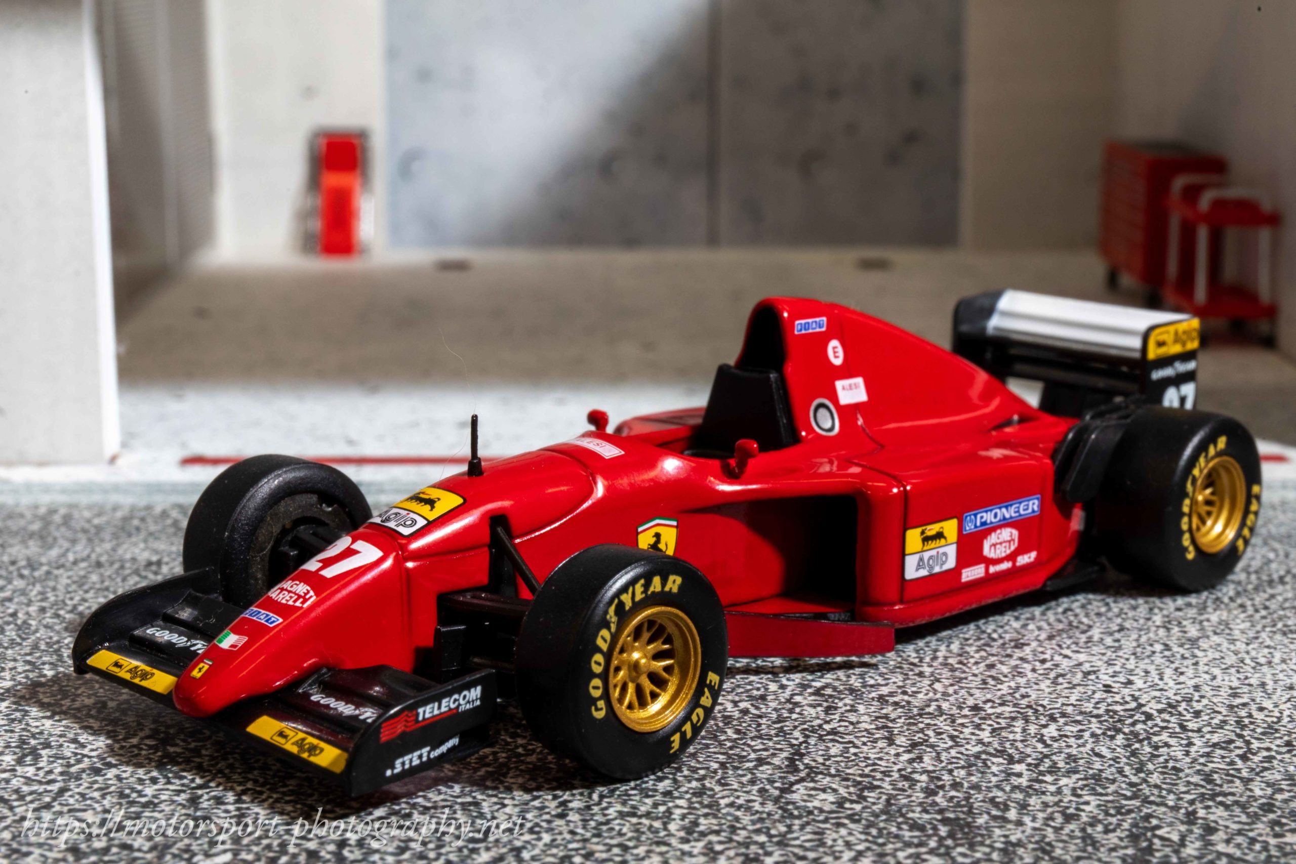 フェラーリ412T2 フェラーリ最後のV12搭載の412T2はアレジ唯一の優勝