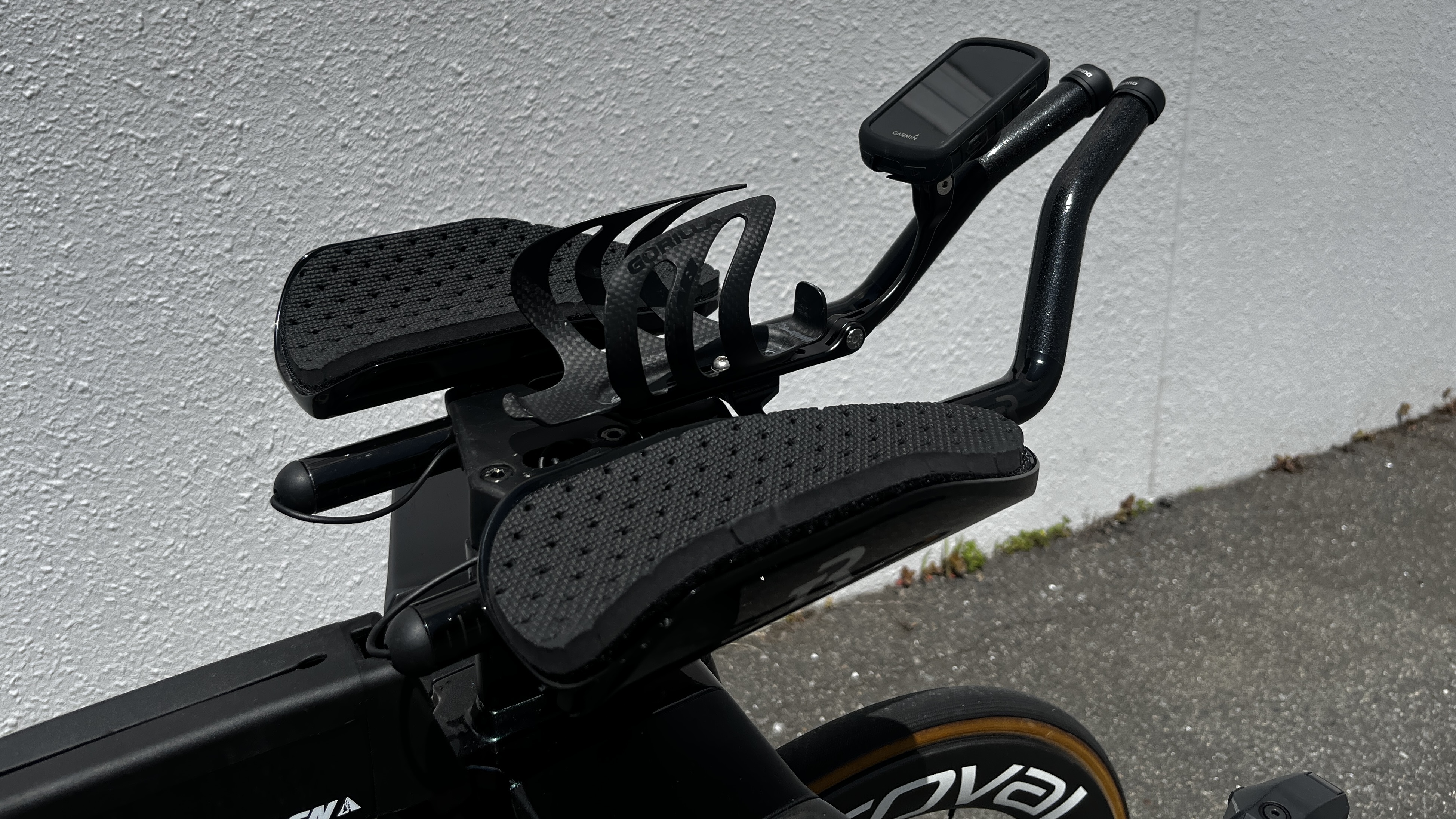 レビュー】Shiv DiscのDHバー&アームカップをTRIRIG製に統一！サイコン