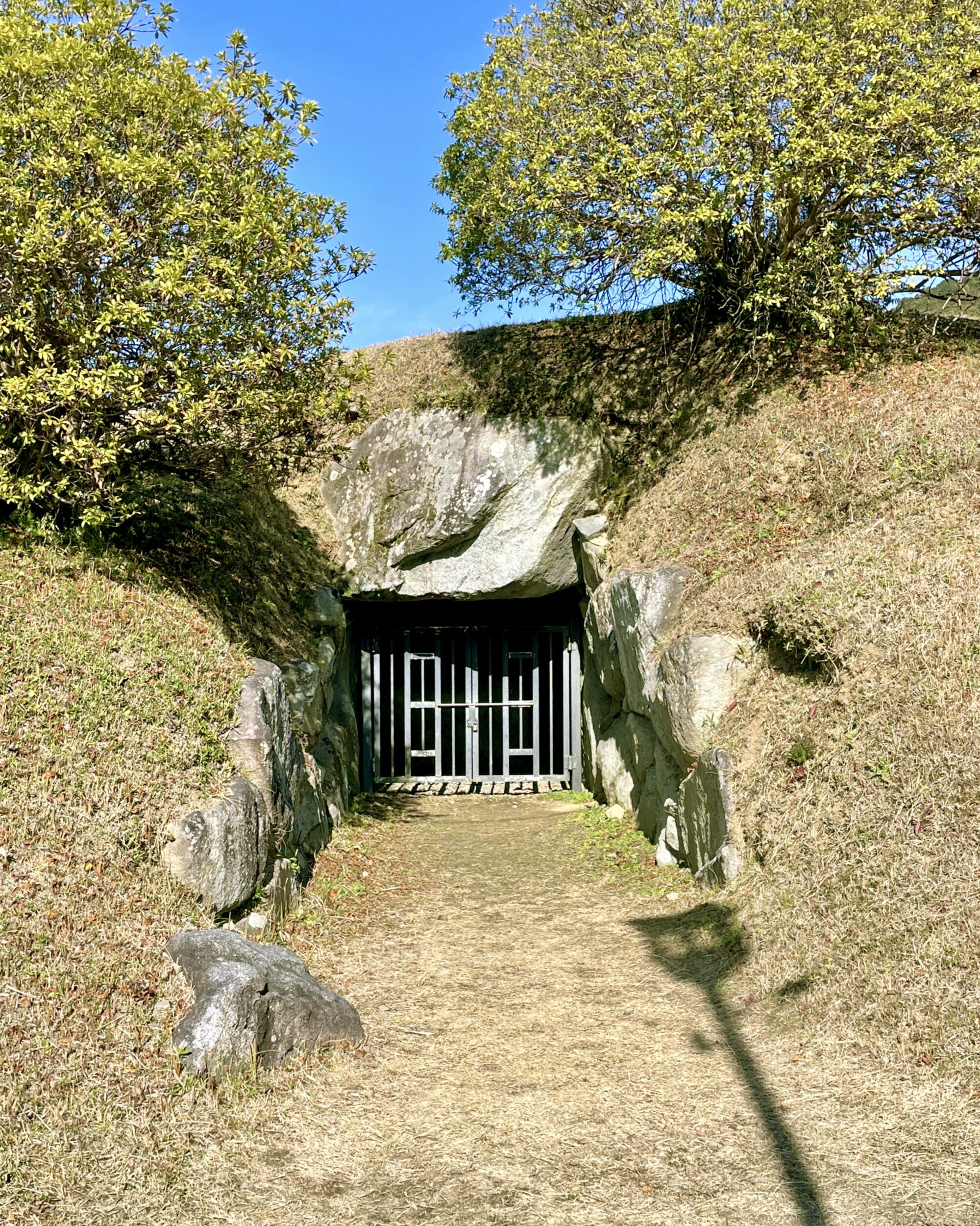 蘇我稲目のお墓？！【都塚古墳】古代のピラミッドと話題に（奈良県