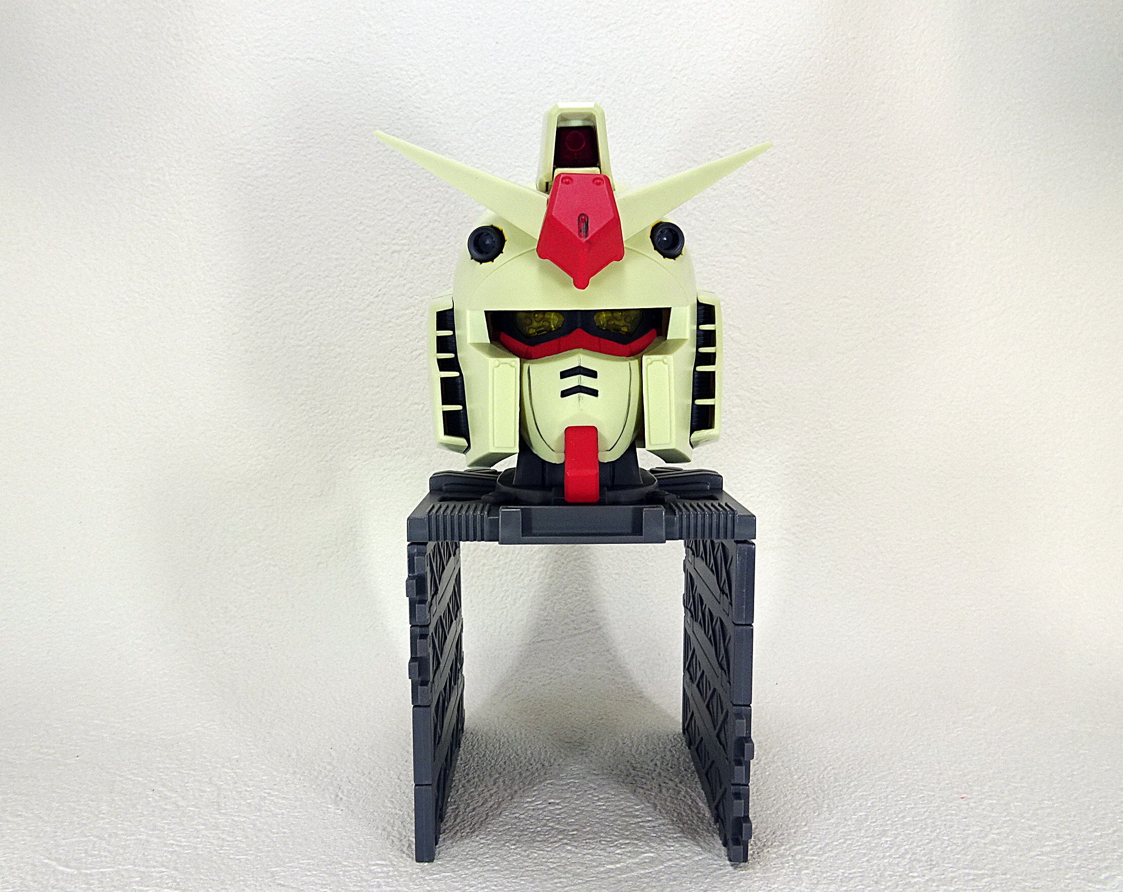 プライズアイテム ガンダムvsガンダム 組立式MSヘッド ディスプレイ