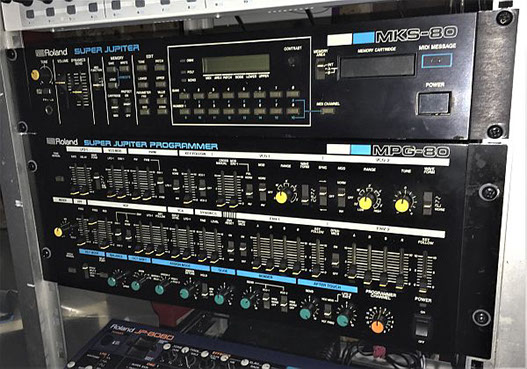 Roland MKS80 Super Jupiter and MPG80 Programmer 🧻🧻🧻🧻 – ManCave