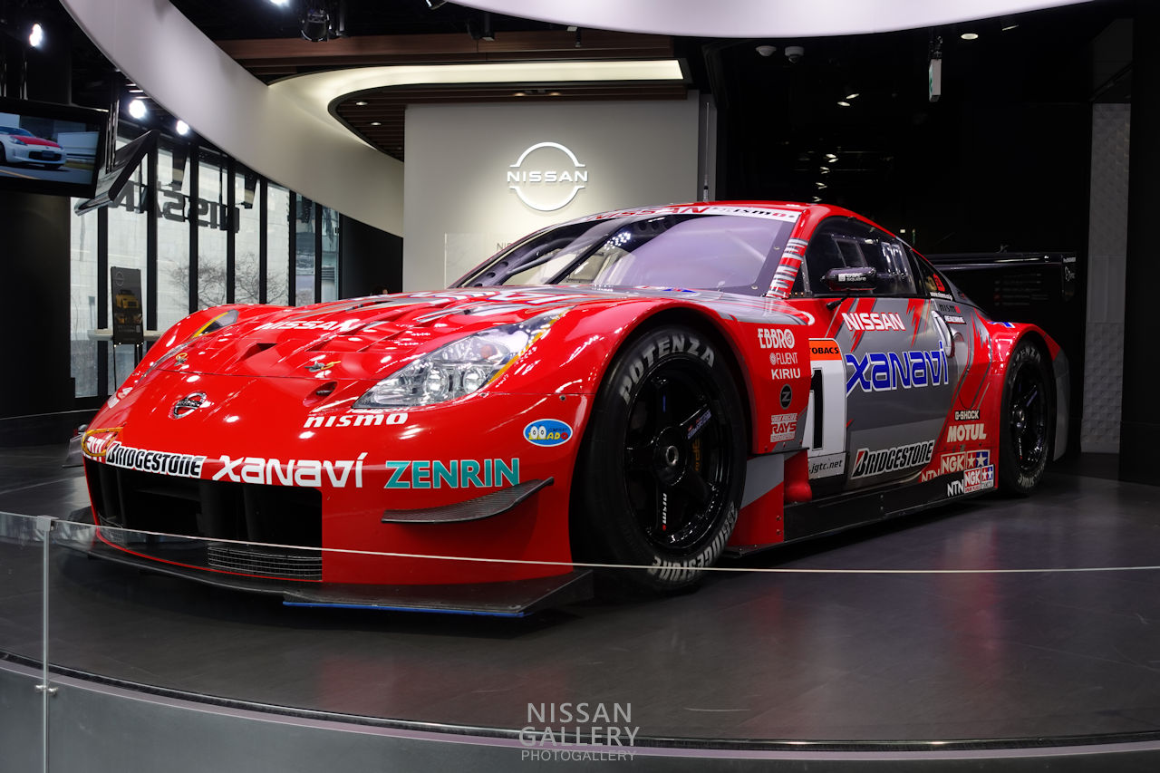 GT500のXANAVI NISMO Zを日産クロッシングに展示 | 日産ギャラリー