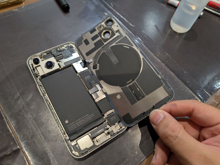 即日交換】iPhone 14バッテリー交換（西宮市からお越しのお客様
