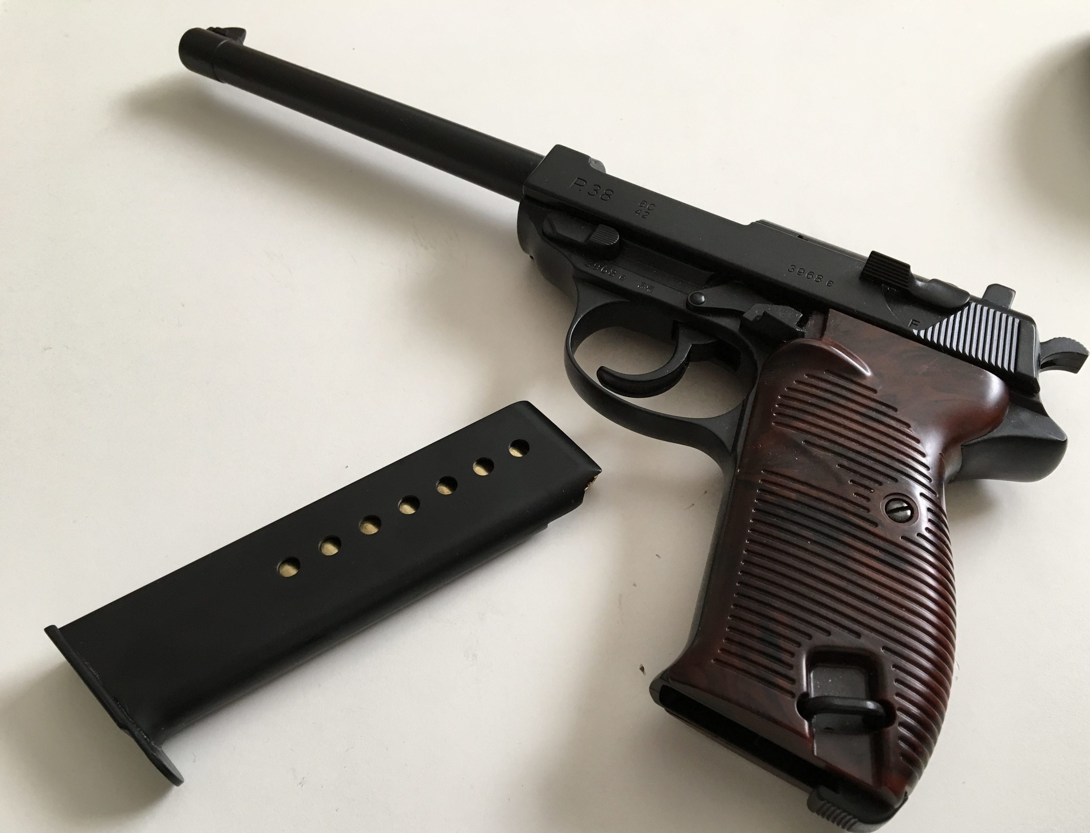 懐かしさ爆発！」東京マルイ 造るモデルガン ワルサーP38 & ロング