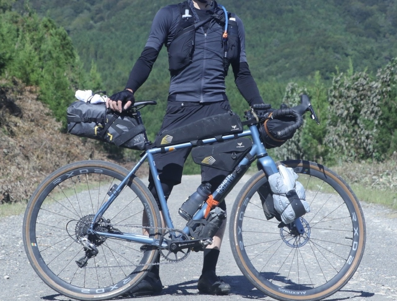 レビュー】『Apidura：エクスペディションサドルバッグ9L』大容量で