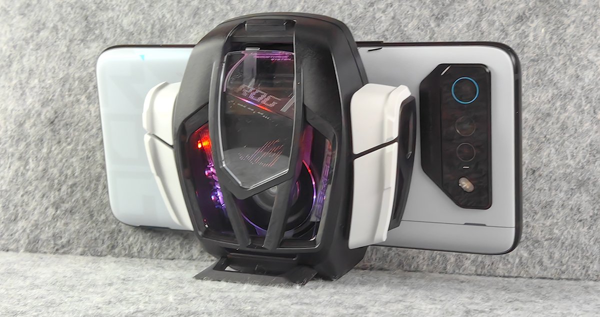 日本発売開始！究極のゲーミングスマホ「ROG Phone 7 Ultimate