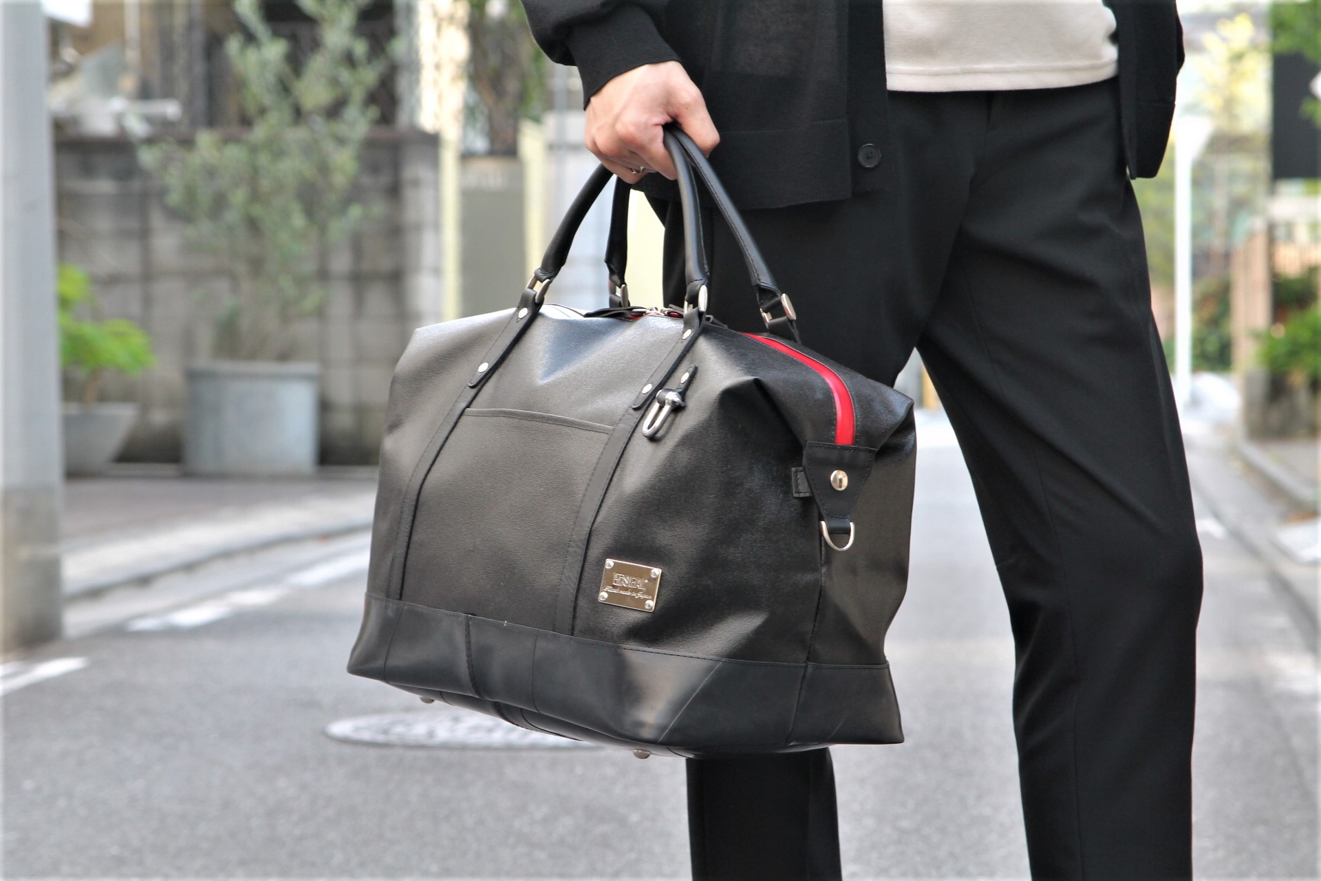 SEAL表参道本店ブログ】カジュアルな新色が入荷したボストンバッグをご