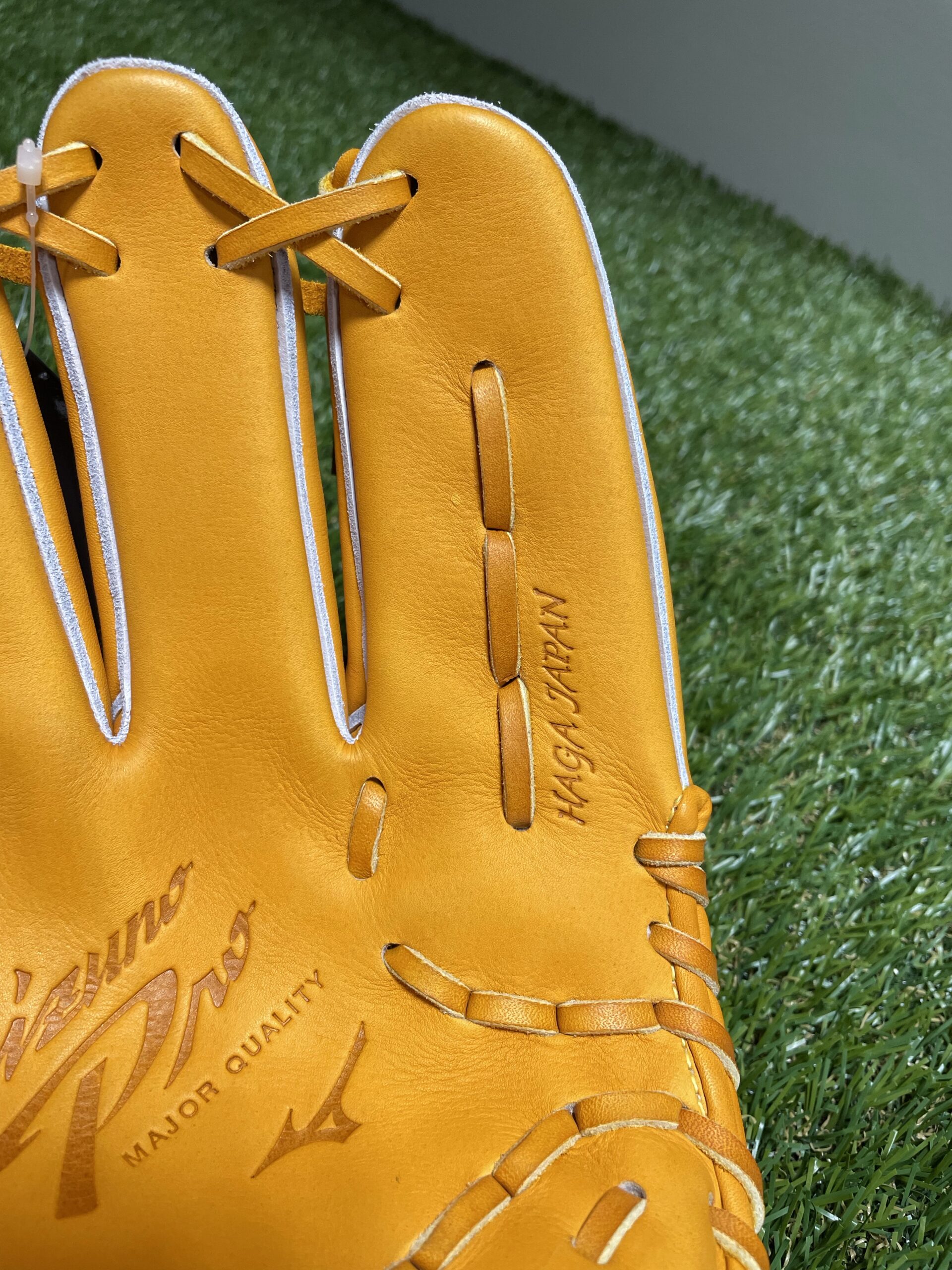 内野MM型】宮本慎也氏×ミズノの共同開発モデル【グラブ】 | 超野球専門