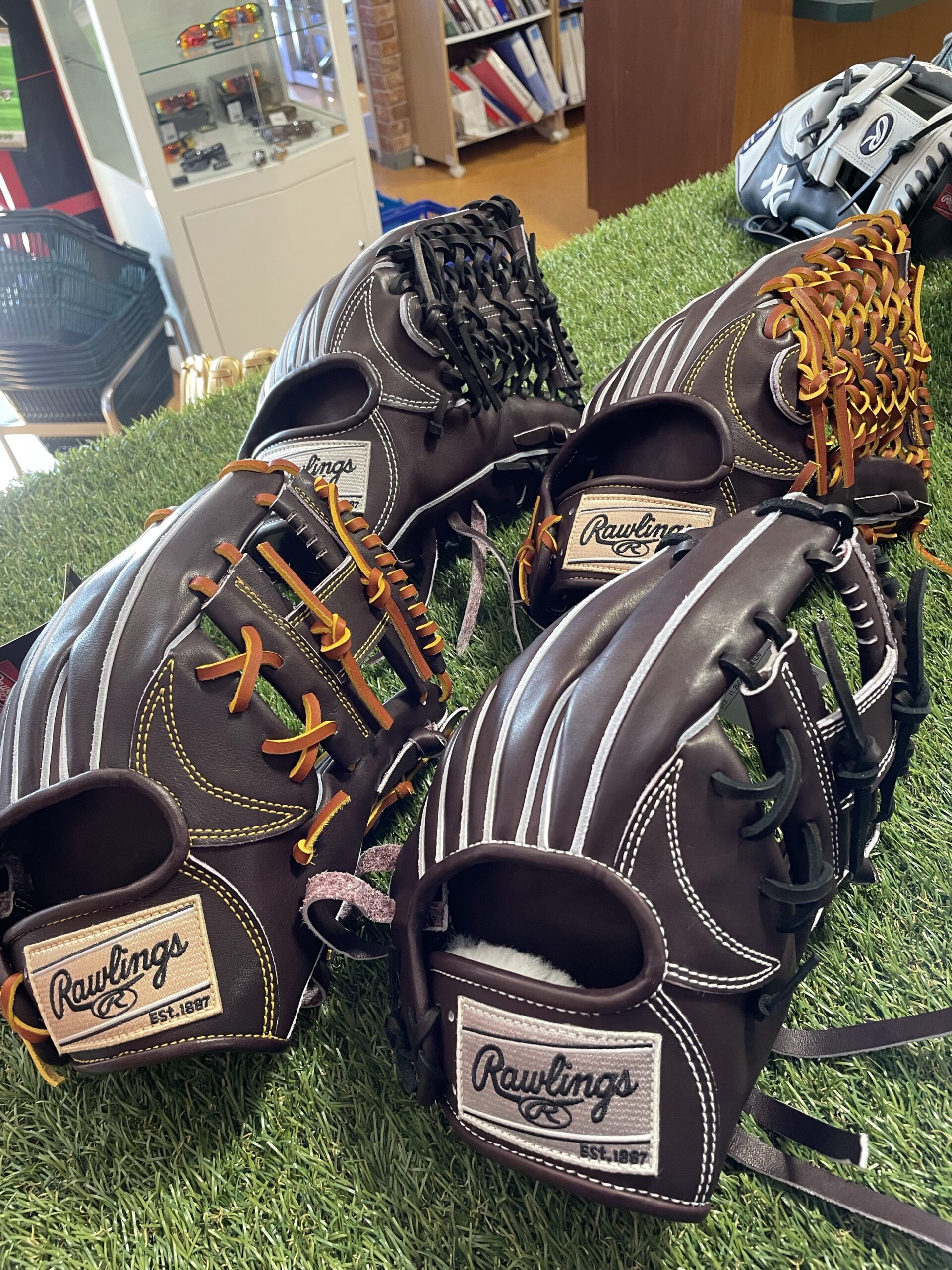 グローブ】ローリングス謎の限定グラブ～SISU～とは？ | 超野球専門店