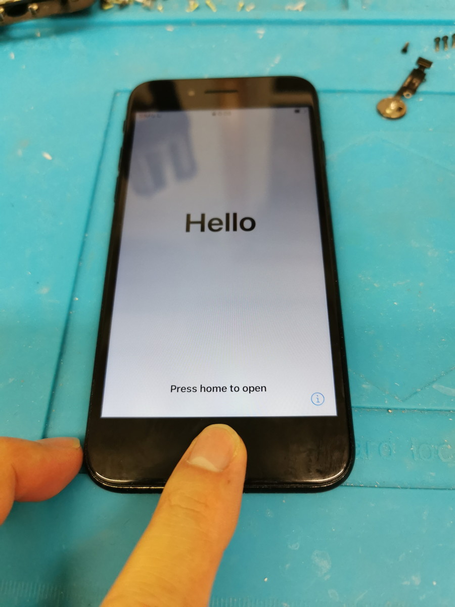 iPhone SE2（第2世代） ホームボタン交換修理 | 千葉県iPhone修理