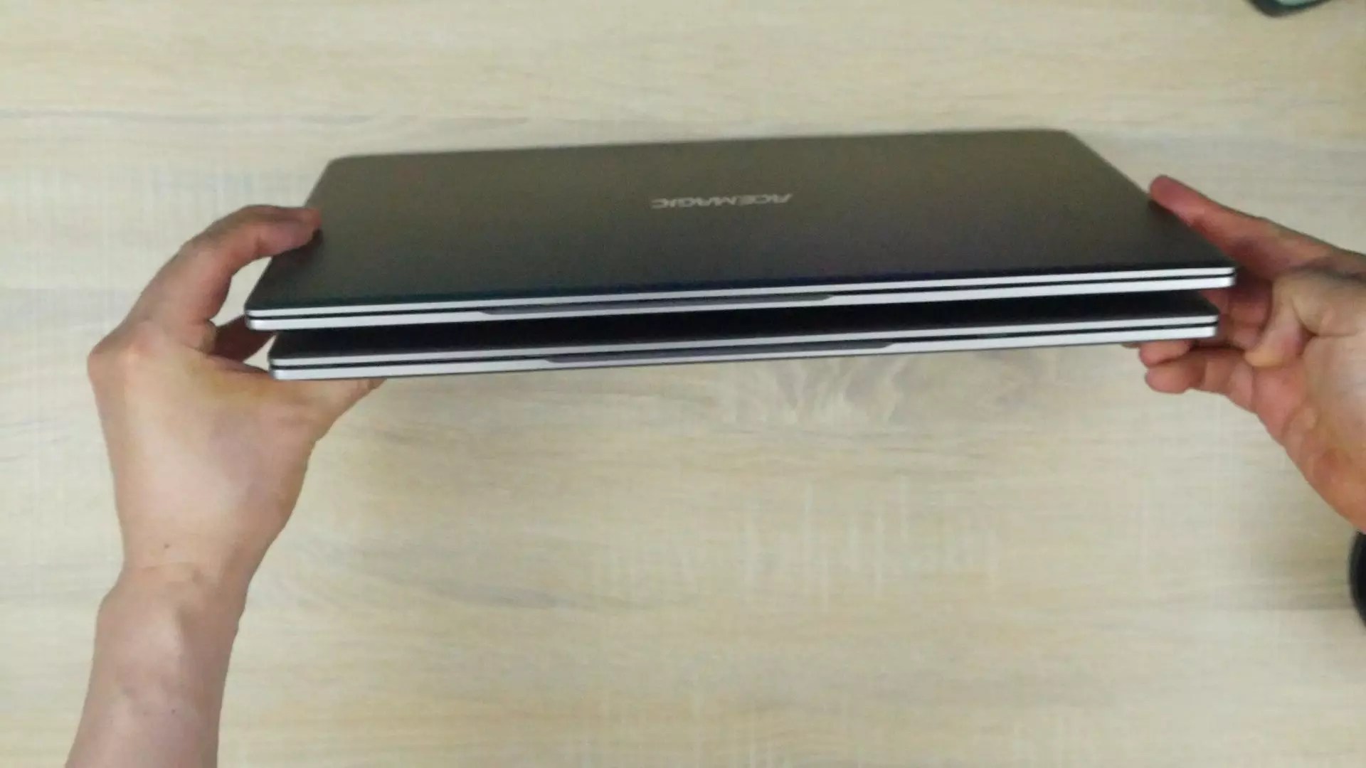 Linux を使うのにちょうど良いノート PC がほしい | ACEMAGIC TX15