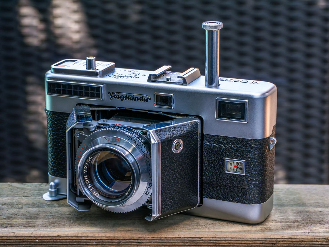 Voigtländer Vitessa L – Plunging Forward - Photo Thinking Camera