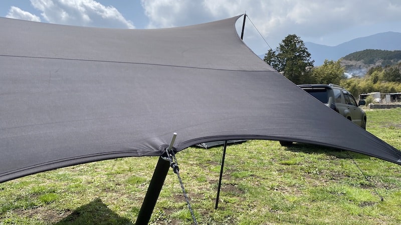 allaboutoutdoorsのTECH TARP HEXAは誰でもピン張りできるストレッチ