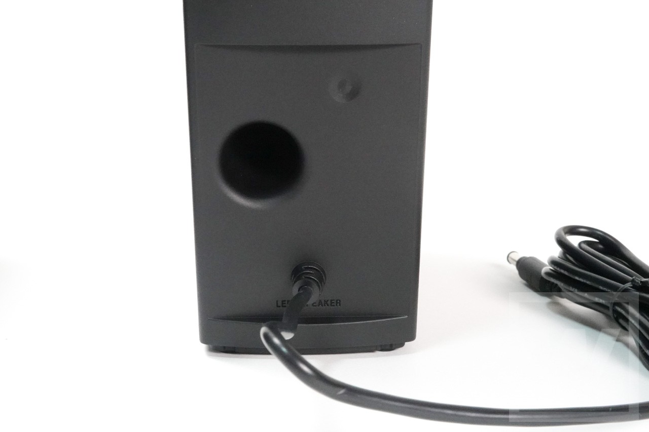 Bose Companion 2 Series III スピーカー実機レビュー | 省スペース