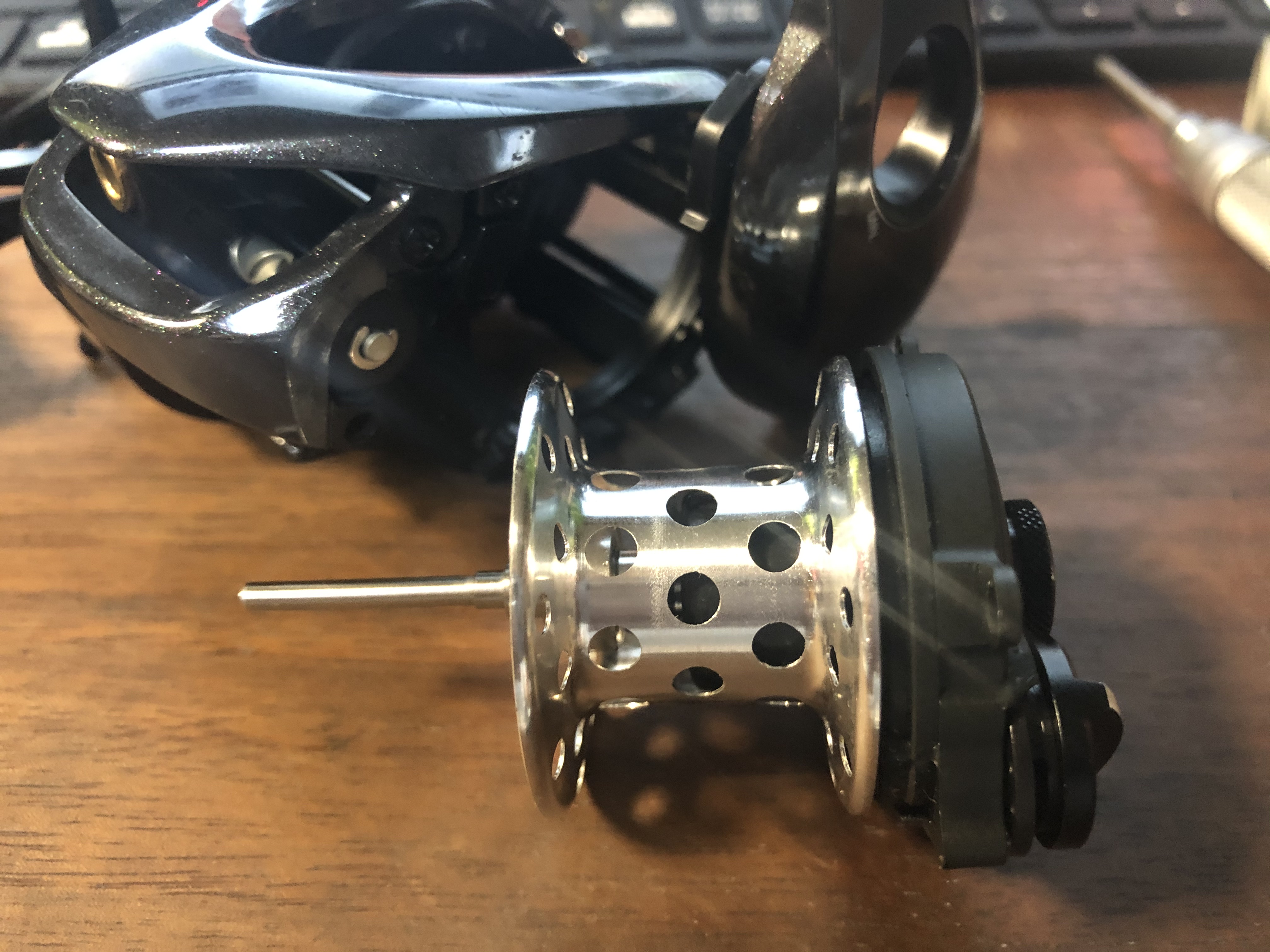 アンタレスDCMD用のカスタムスプール 着弾！ - Bait shore style