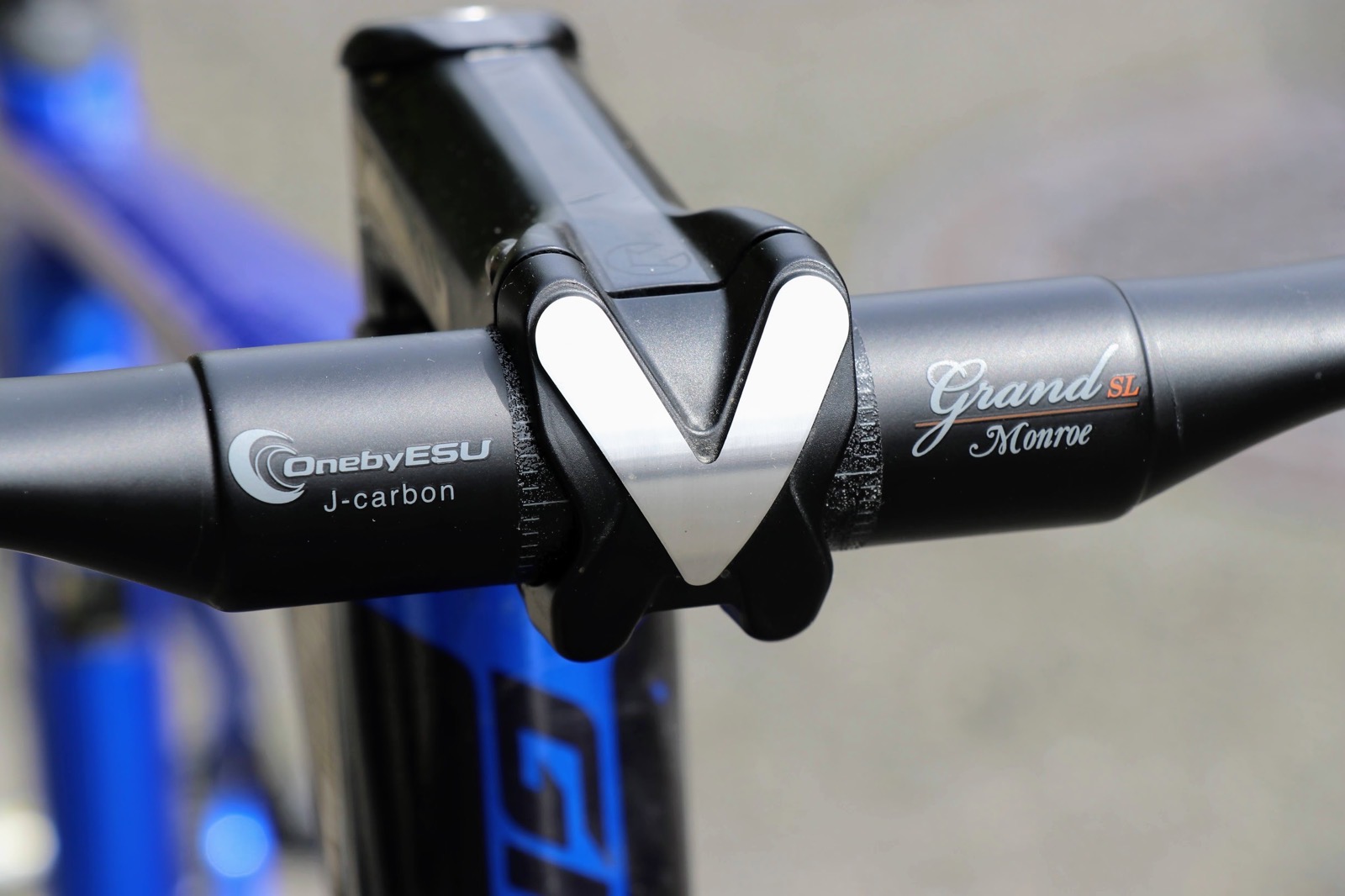 OnebyESU J-CarbonグランモンローSL 360/380 カーボン OnebyESUの