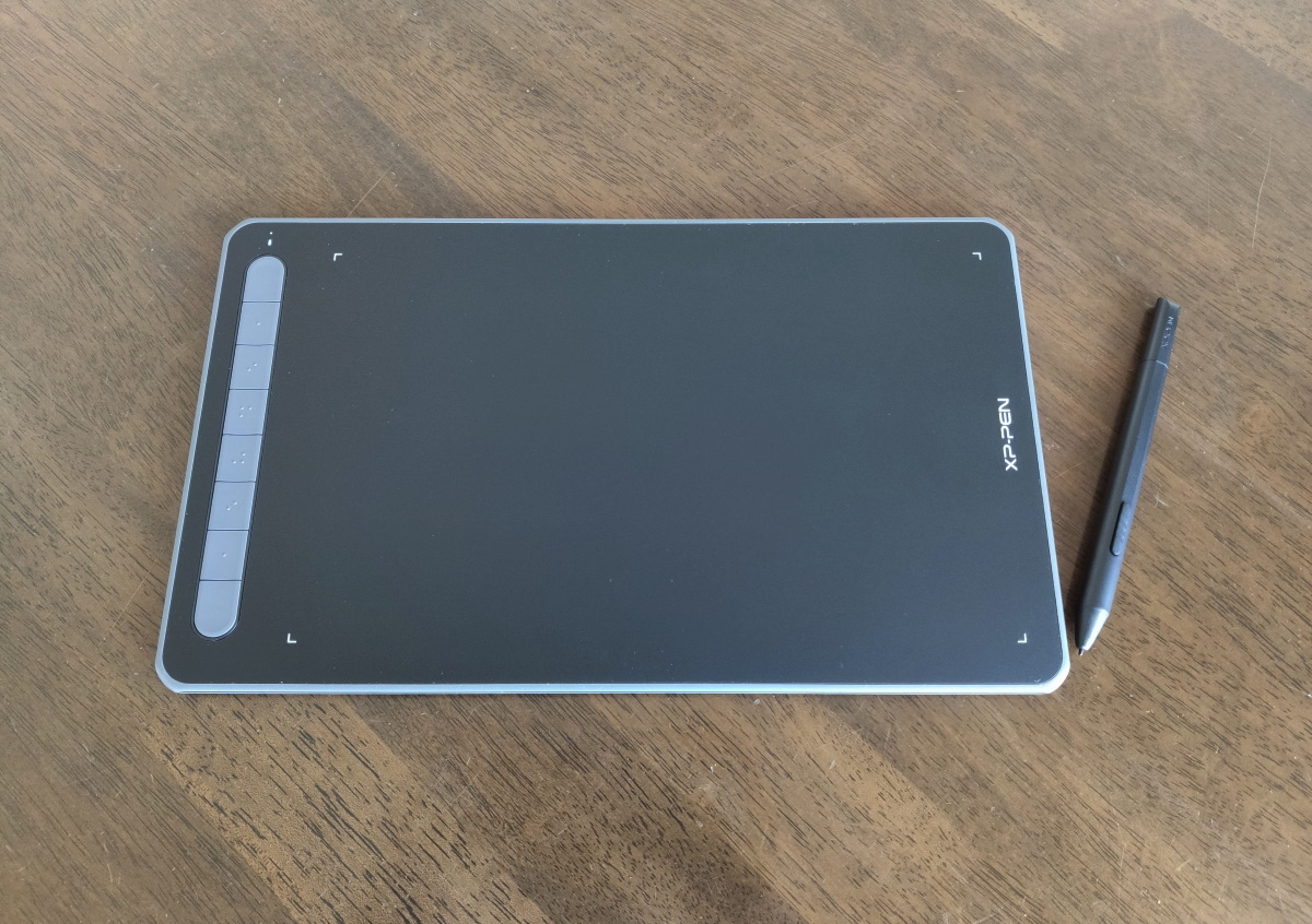 XPPen Deco LWの実機レビュー － ワイヤレスで取り回しやすく、性能も