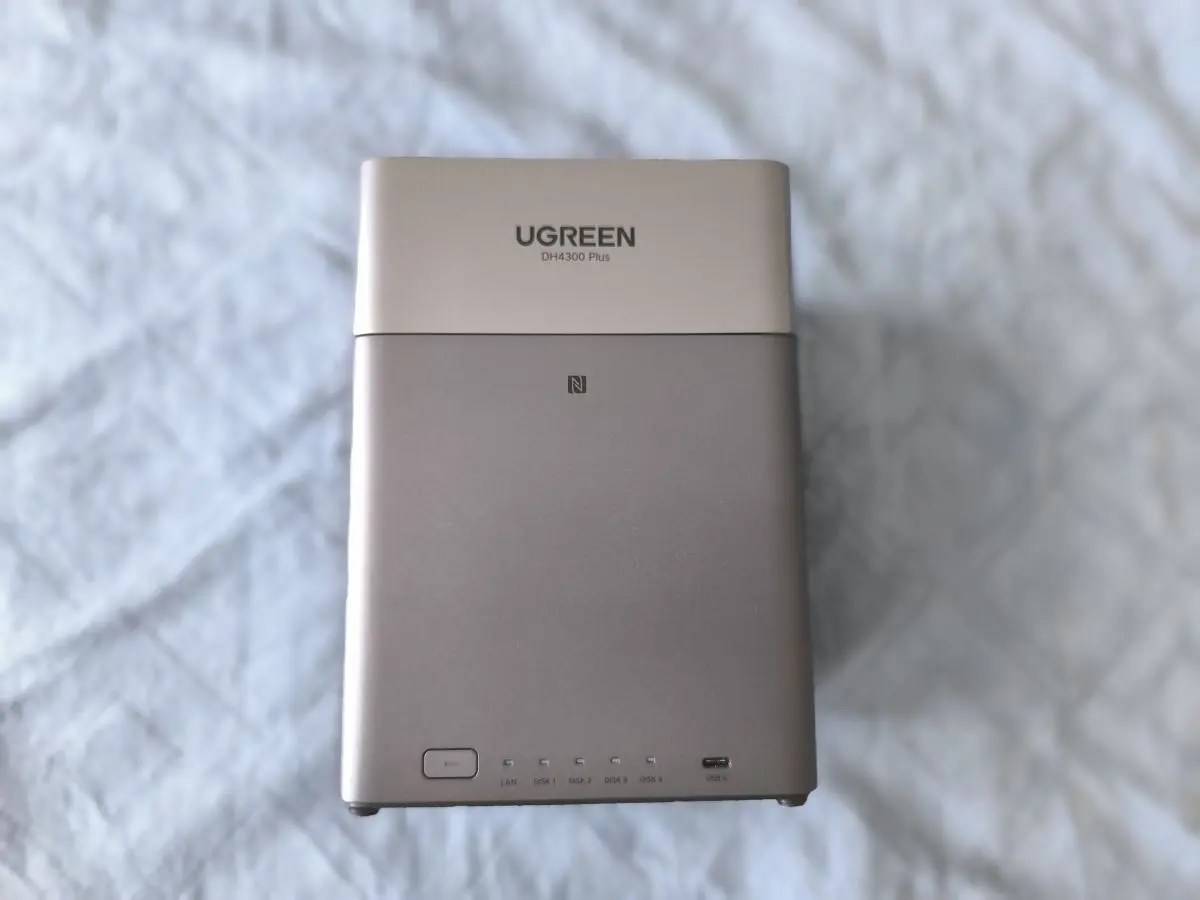 UGREEN NASync DH4300 Plus レビュー － ド素人でも簡単に導入できる