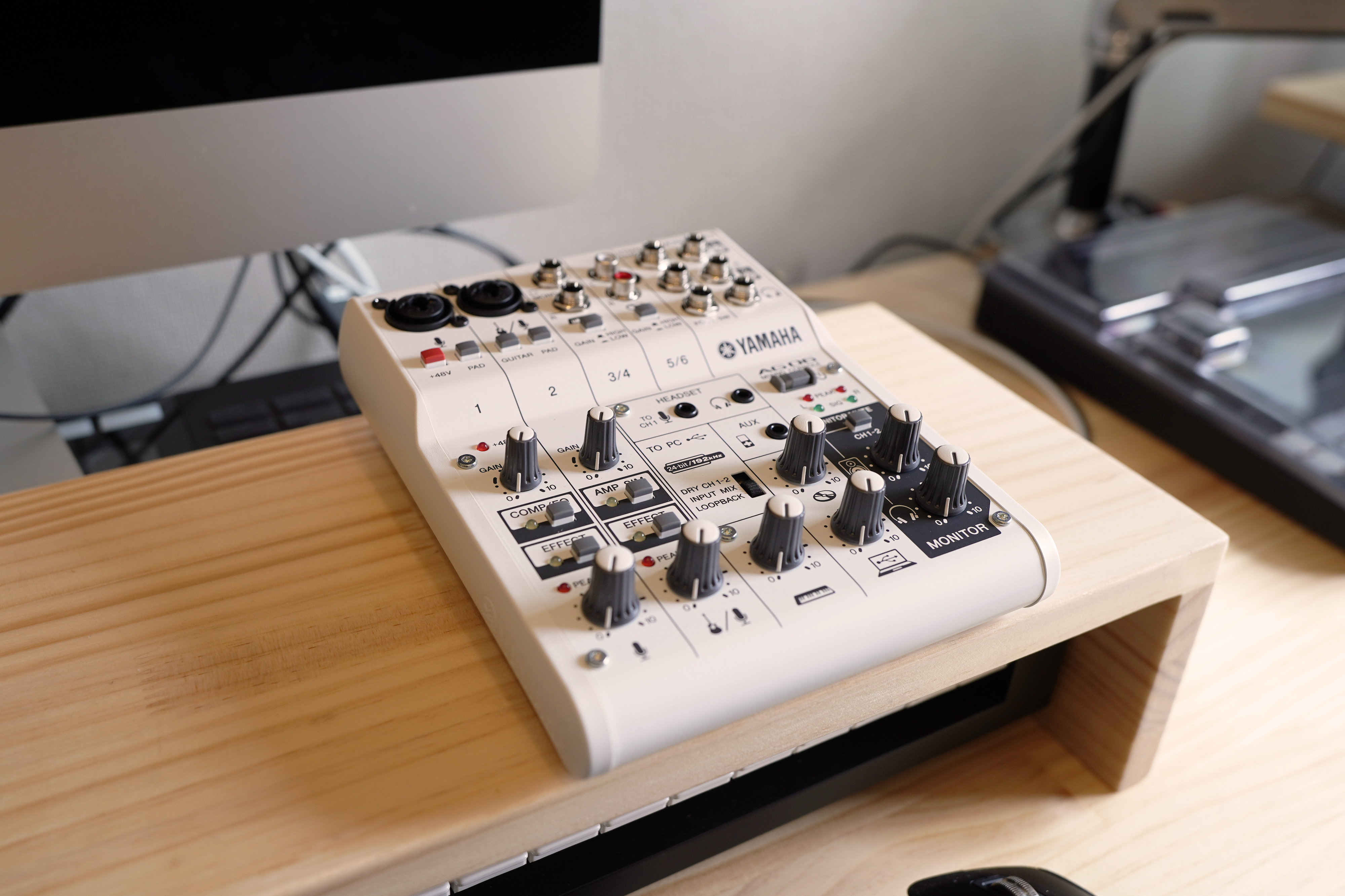 iPhone/iPadにも使えるオーディオインターフェース買ってみた -YAMAHA