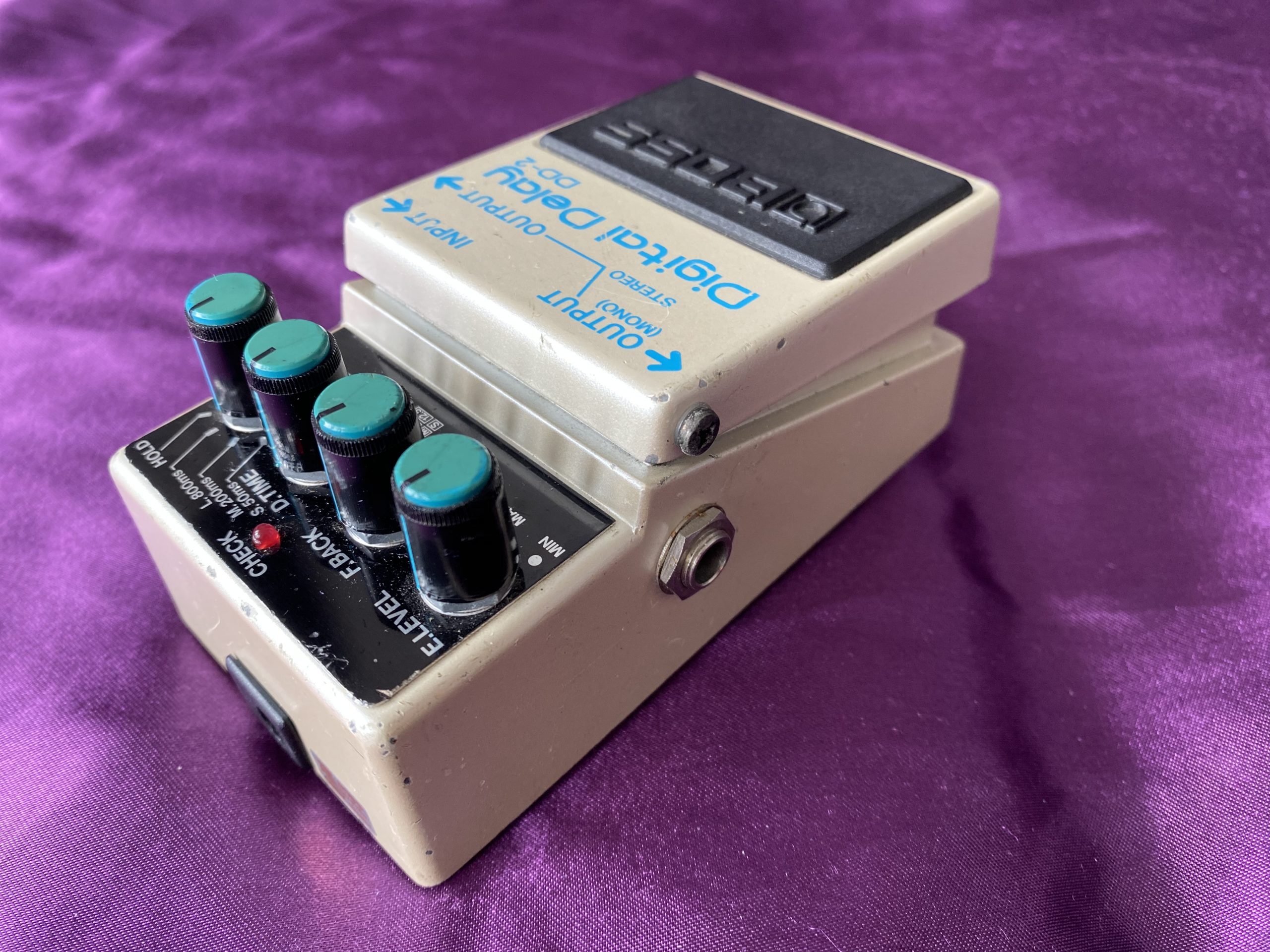 Feature – 1986 BOSS DD-2 Digital Delay